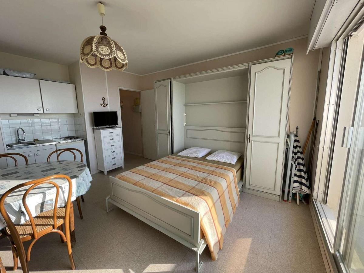 Studio 2 Pers, Balcon, Parking, Plage A 200M - Fr-1-224C-442 Saint-Jean-de-Monts Exteriör bild